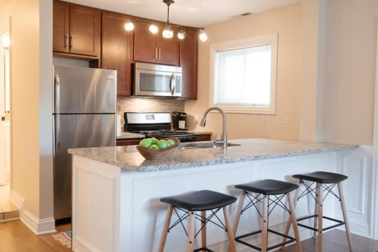 Cozy & Stylish 2Br Apt Near O'Hare Int'L Airport - Central Cozy Dunning 외부 사진